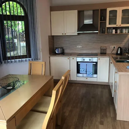 Villa Gorgeous 2 Bed 2.5 Bath At The Vineyards